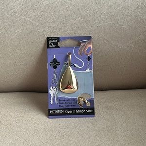 NEW Finders Key Purse: Gold Teardrop